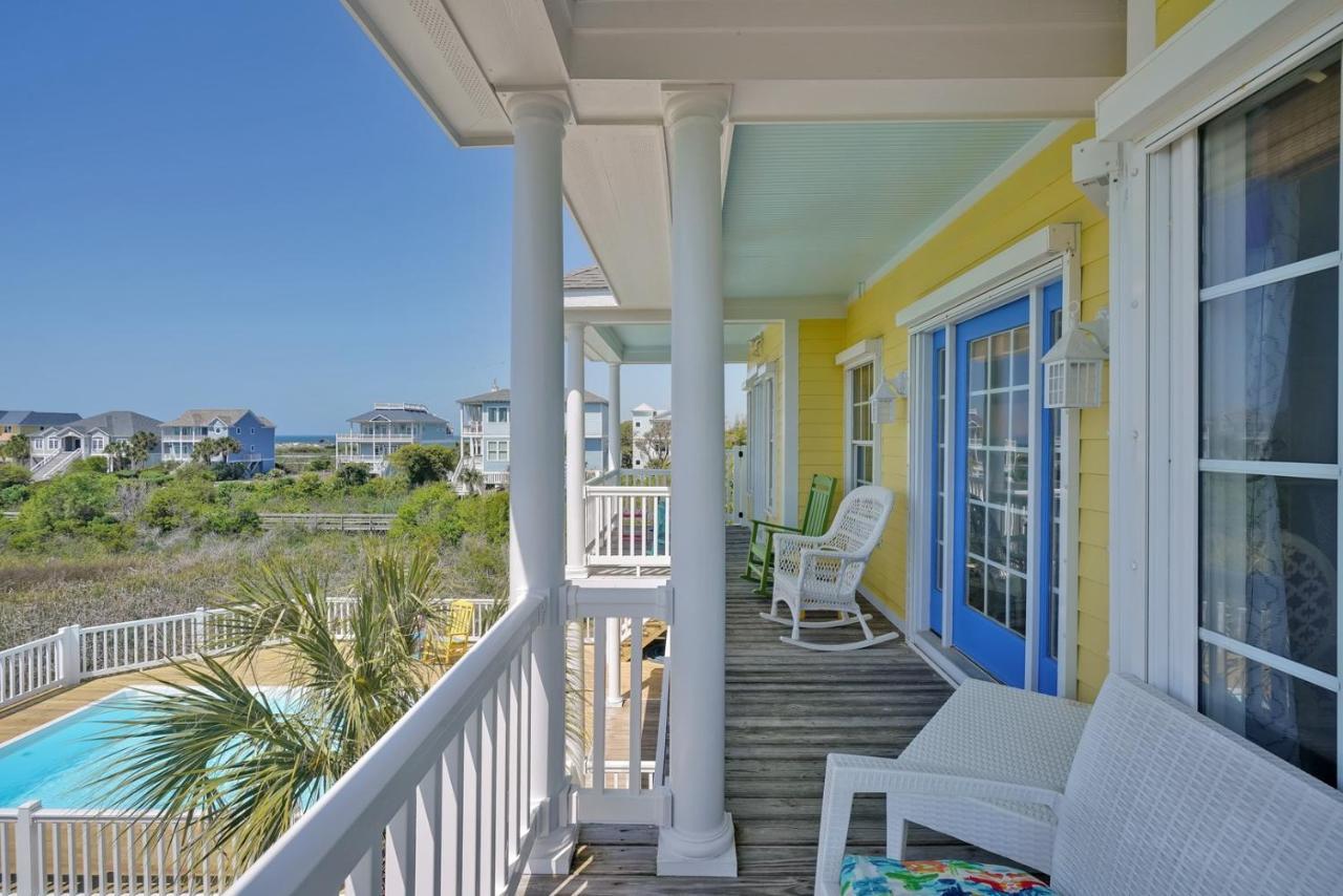 Luck & Laughter Villa Oak Island Exterior photo